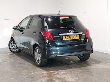 Used Toyota Yaris 2016 for sale - 79594693: Photo