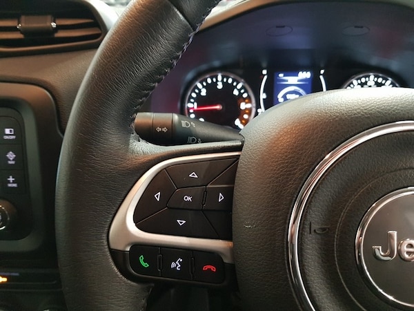 Used Jeep Renegade 2015 for sale - 76238363: Photo 14