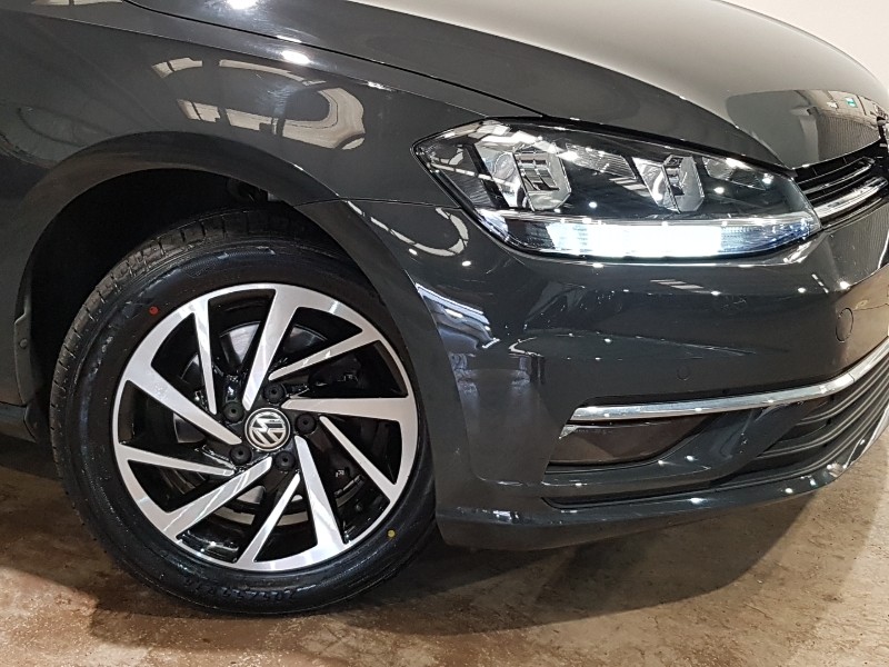 Used Volkswagen Golf 2019 for sale - 77922319: Photo 9