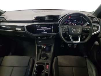 Used Audi Q3 2022 for sale - 74652811: Photo