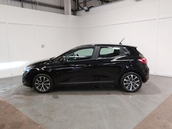 Used Renault Clio 2023 for sale - 78489816: Photo