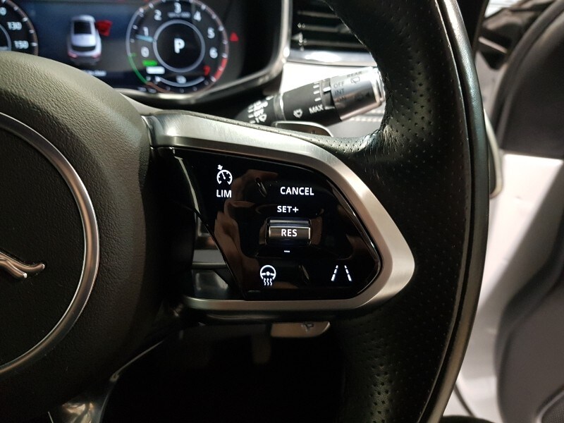 Used Jaguar F-Pace 2021 for sale - 77652170: Photo 15