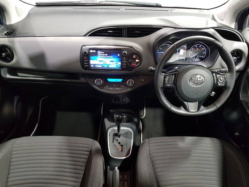 Used Toyota Yaris 2017 for sale - 77155046: Photo 2