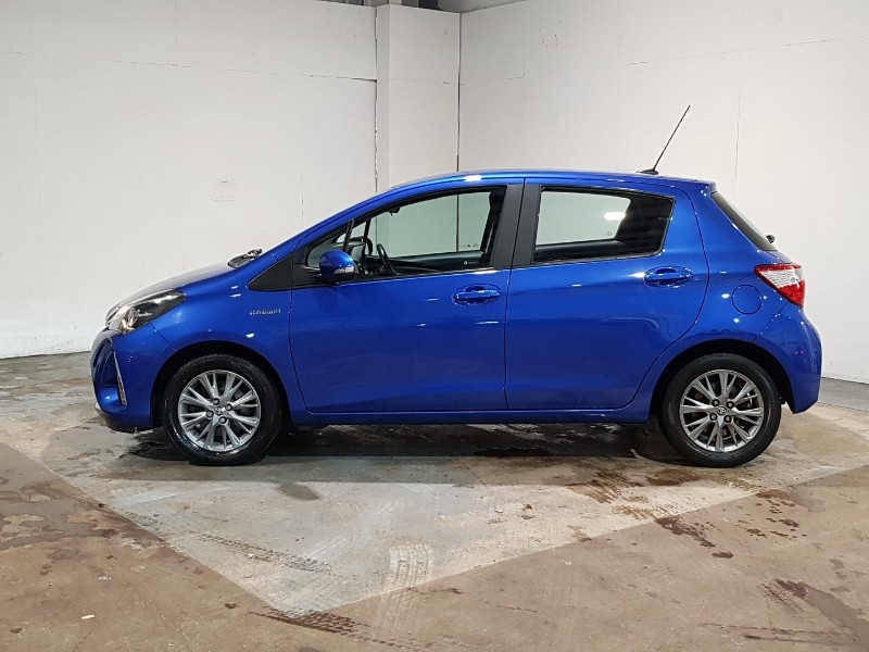 Used Toyota Yaris 2017 for sale - 77155046: Photo 4