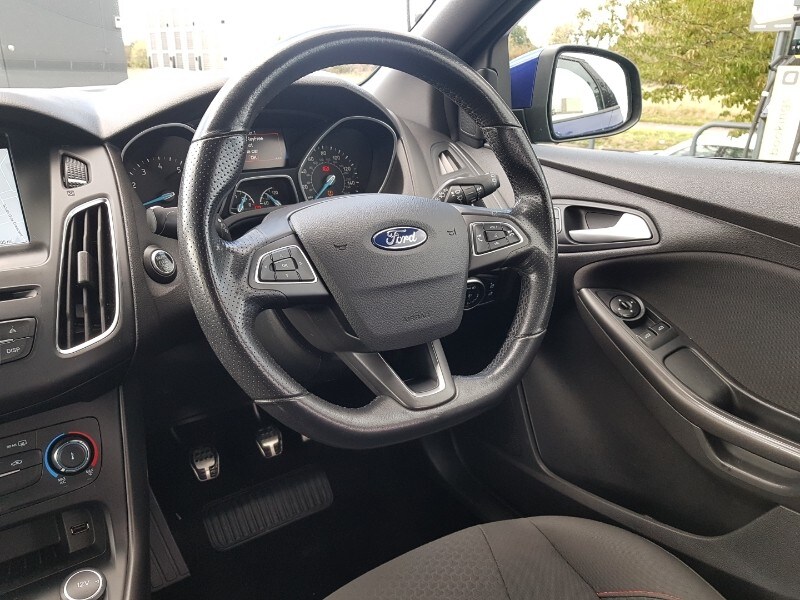 Used Ford Focus 2017 for sale - 76103646: Photo 10