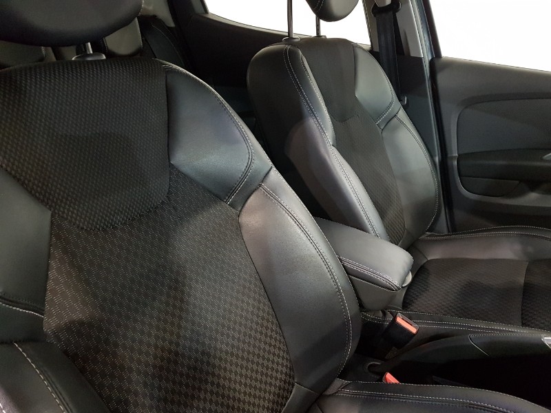 Used Renault Clio 2018 for sale - 77208893: Photo 18