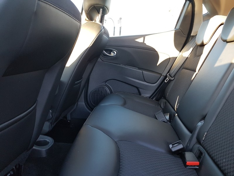 Used Renault Clio 2018 for sale - 77208893: Photo 6