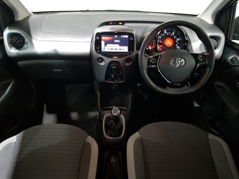 Used Toyota AYGO 2020 for sale - 77750512: Photo 2