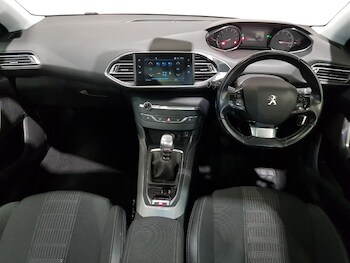 Used Peugeot 308 2018 for sale - 77956692: Photo