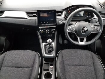 Used Renault Captur 2022 for sale - 77556304: Photo