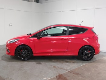 Used Ford Fiesta 2018 for sale - 79546367: Photo