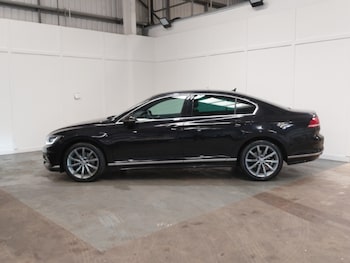 Used Volkswagen Passat 2019 for sale - 79044131: Photo