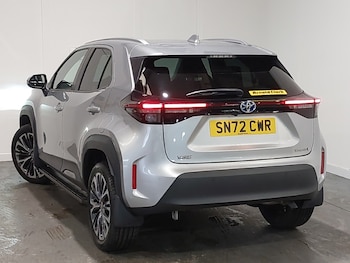 Used Toyota Yaris Cross 2022 for sale - 79517526: Photo