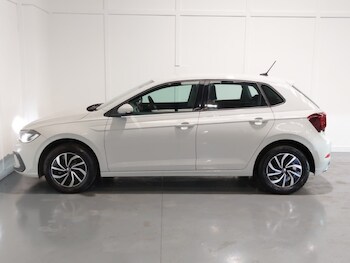 Used Volkswagen Polo 2023 for sale - 78203211: Photo
