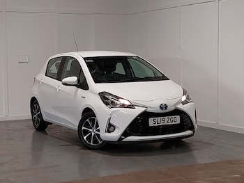 Used Toyota Yaris 2019 for sale - 78415766: Photo
