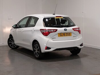 Used Toyota Yaris 2019 for sale - 78415766: Photo