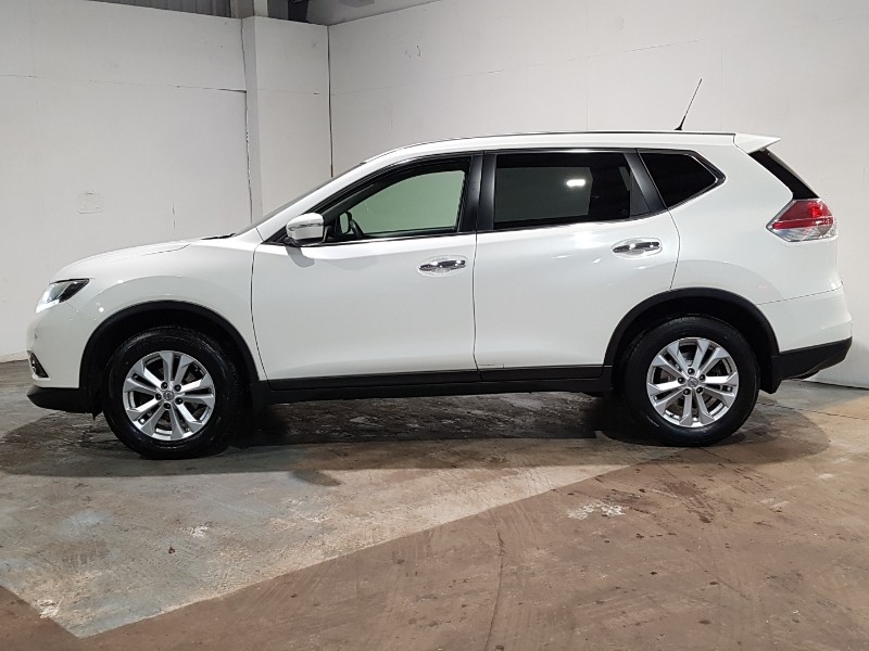 Used Nissan X-Trail 2017 for sale - 77214136: Photo 4