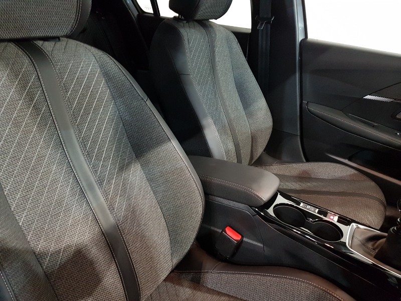 Used Peugeot 208 2024 for sale - 76959188: Photo 18