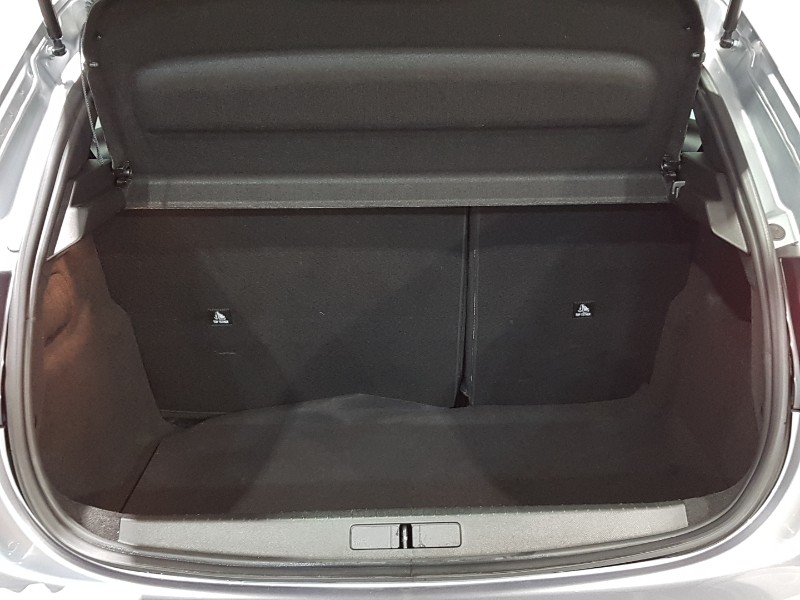 Used Peugeot 208 2024 for sale - 76959188: Photo 8