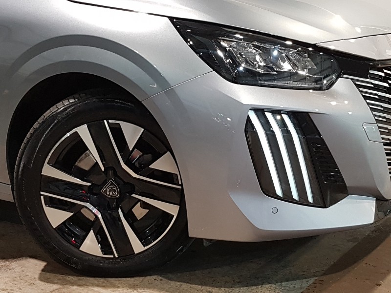 Used Peugeot 208 2024 for sale - 76959188: Photo 9