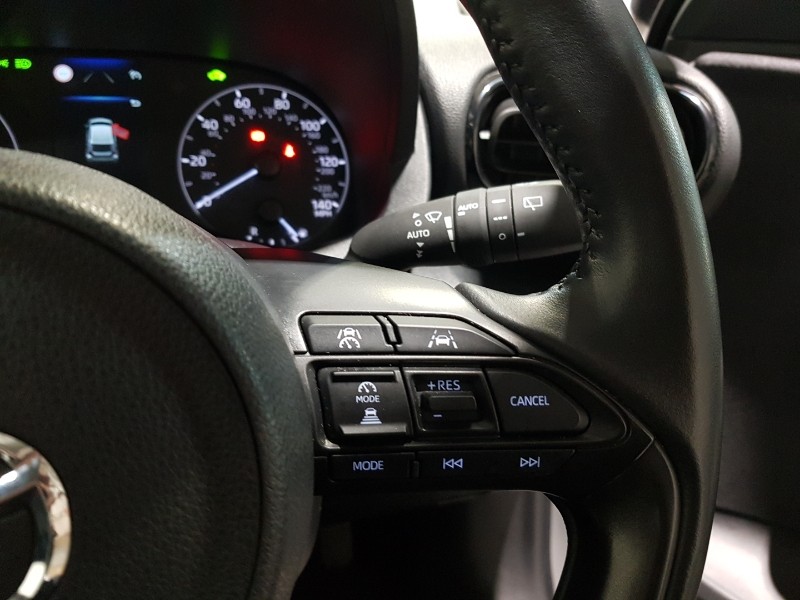 Used Mazda Mazda2 HYBRID 2024 for sale - 76548646: Photo 15