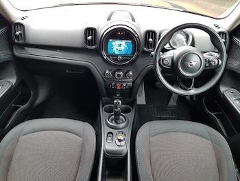 Used MINI Countryman 2018 for sale - 75706998: Photo