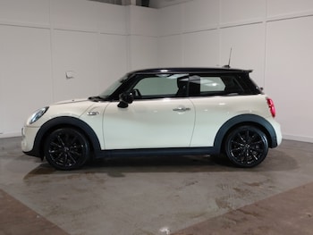 Used MINI Hatch 2019 for sale - 78771084: Photo