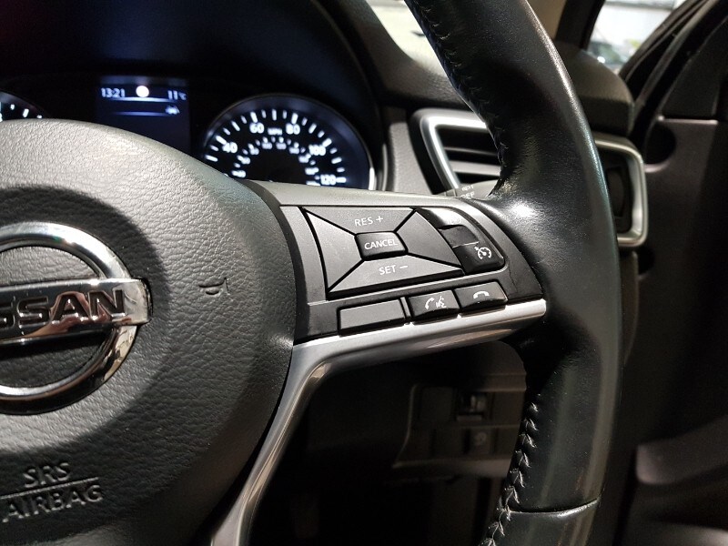 Used Nissan Qashqai 2018 for sale - 77663800: Photo 15