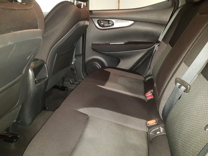 Used Nissan Qashqai 2018 for sale - 77663800: Photo 6