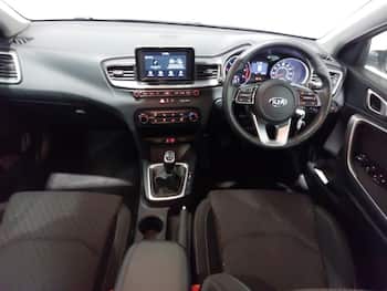 Used Kia Ceed 2019 for sale - 79641989: Photo