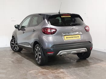 Used Renault Captur 2017 for sale - 79848650: Photo