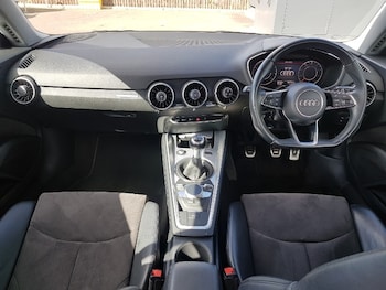 Used Audi TT 2017 for sale - 76140963: Photo 2