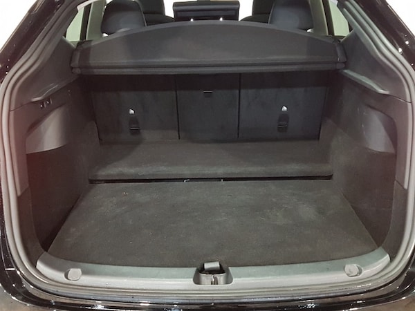 Used Tesla Model Y 2023 for sale - 76250875: Photo 8