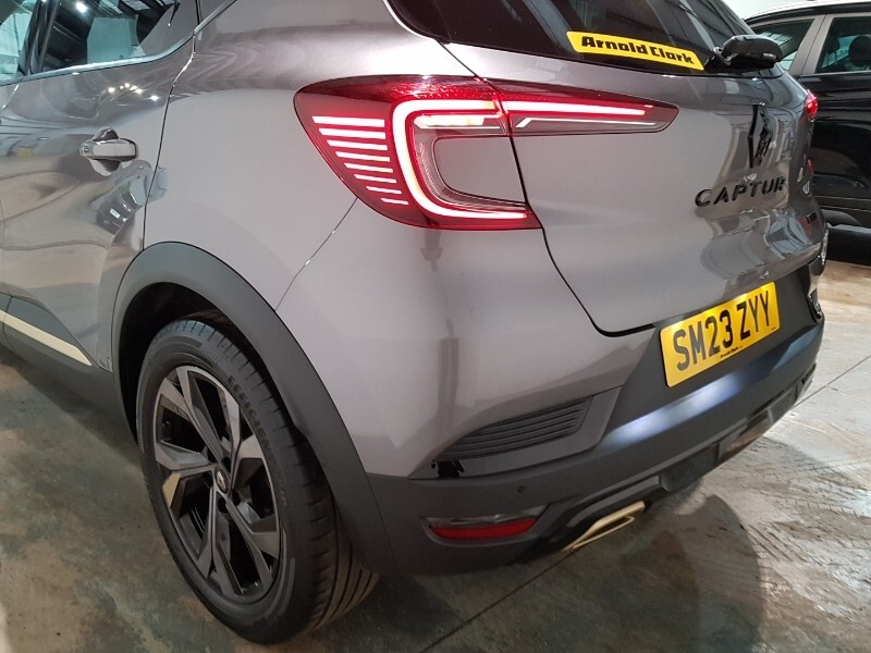 Used Renault Captur 2023 for sale - 77911564: Photo 18
