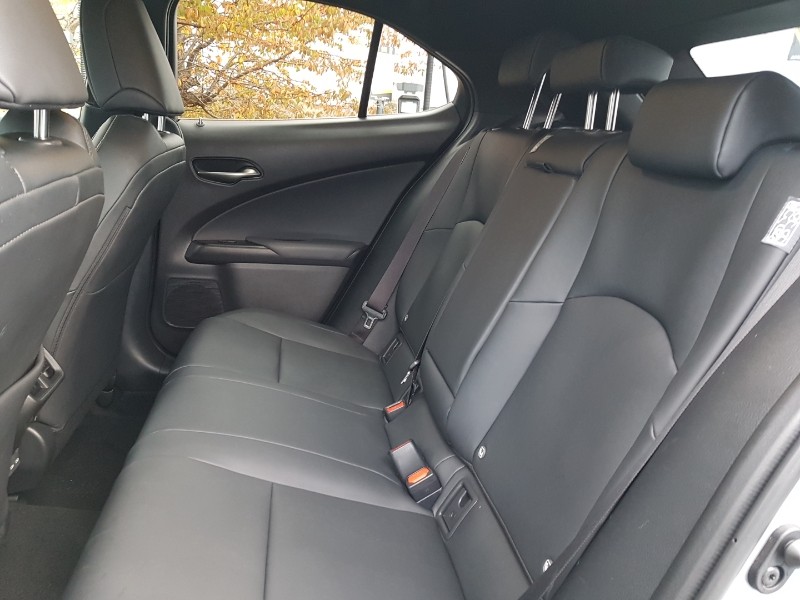 Used Lexus UX 2023 for sale - 76431531: Photo 6