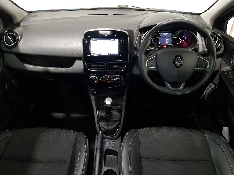 Used Renault Clio 2018 for sale - 77776672: Photo 2