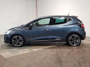 Used Renault Clio 2018 for sale - 77776672: Photo