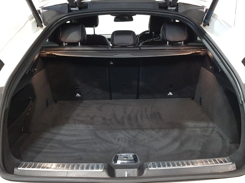 Used Mercedes-Benz GLC 2019 for sale - 76970315: Photo 8