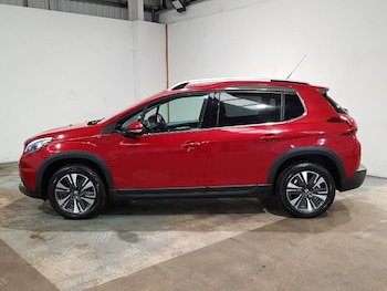 Used Peugeot 2008 2017 for sale - 77702170: Photo