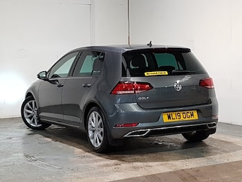Used Volkswagen Golf 2019 for sale - 76213231: Photo 3