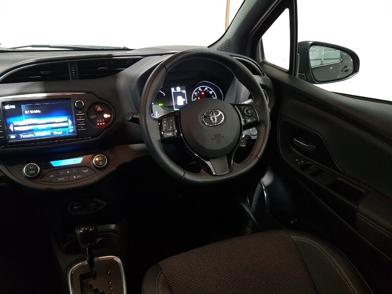 Used Toyota Yaris 2019 for sale - 77907336: Photo 10