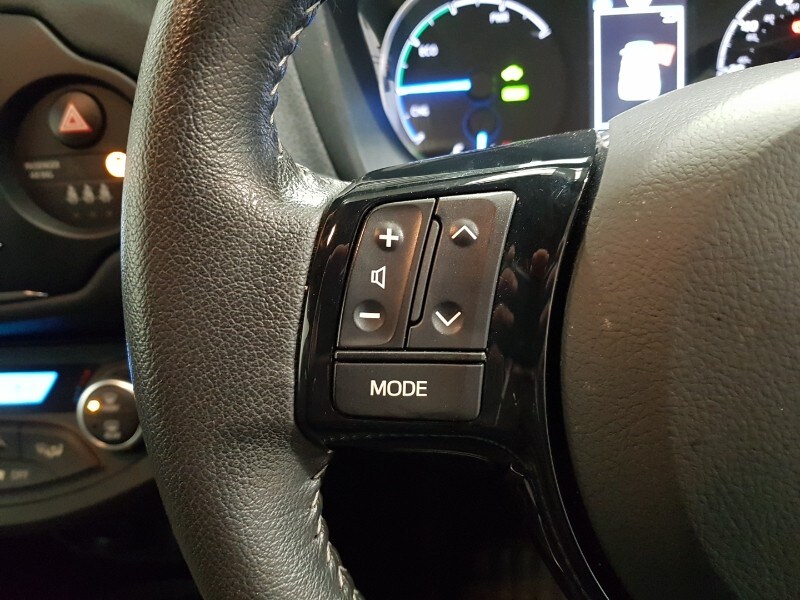 Used Toyota Yaris 2019 for sale - 77907336: Photo 14