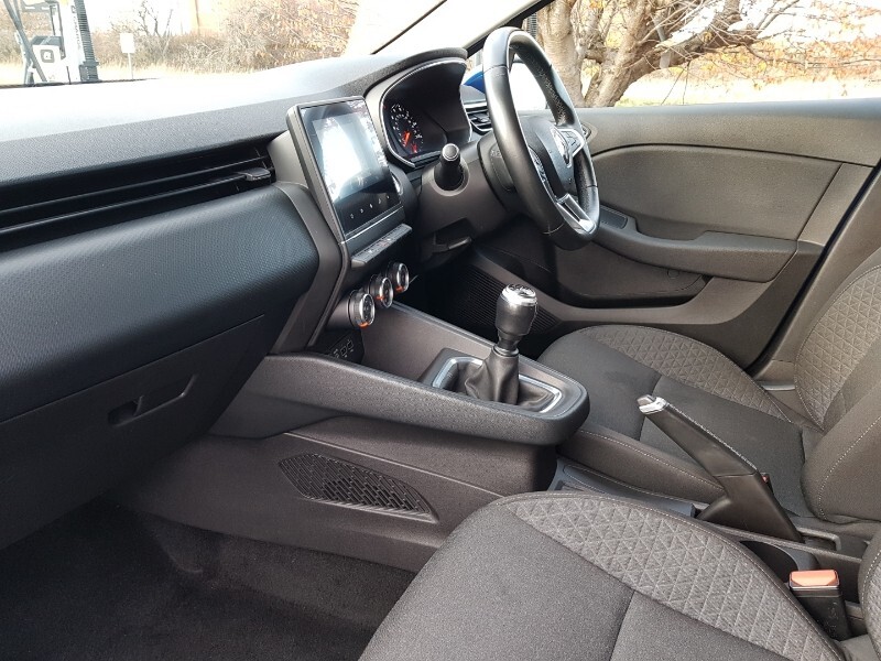 Used Renault Clio 2020 for sale - 76506647: Photo 5