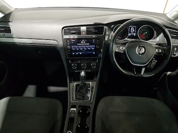 Used Volkswagen Golf 2018 for sale - 77509261: Photo