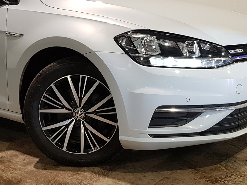 Used Volkswagen Golf 2018 for sale - 77509261: Photo 9