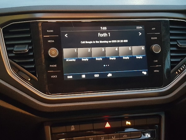 Used Volkswagen T-Roc 2018 for sale - 76116457: Photo 11