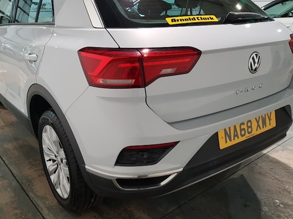 Used Volkswagen T-Roc 2018 for sale - 76116457: Photo 18