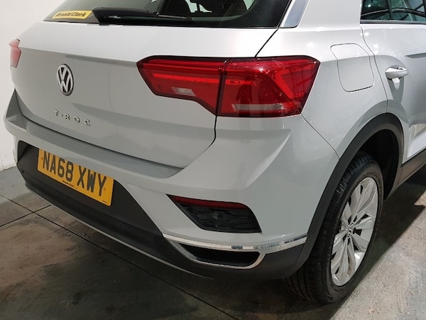 Used Volkswagen T-Roc 2018 for sale - 76116457: Photo 19
