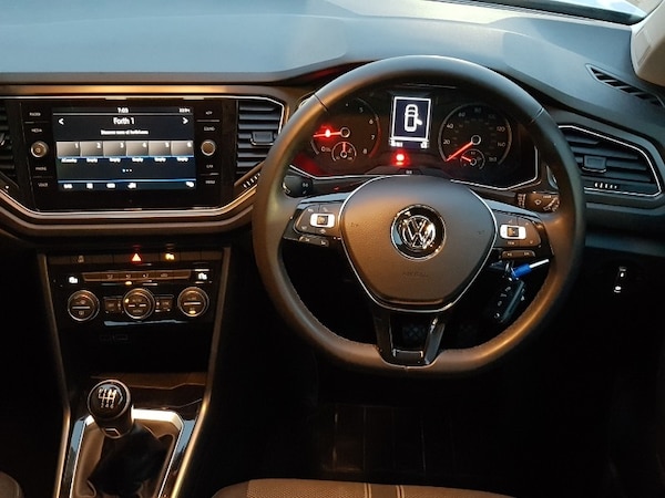 Used Volkswagen T-Roc 2018 for sale - 76116457: Photo 7