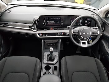 Used Kia Sportage 2022 for sale - 76543579: Photo